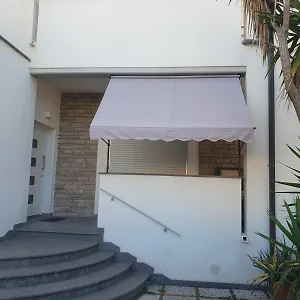  Apartment Lecci Al Mare